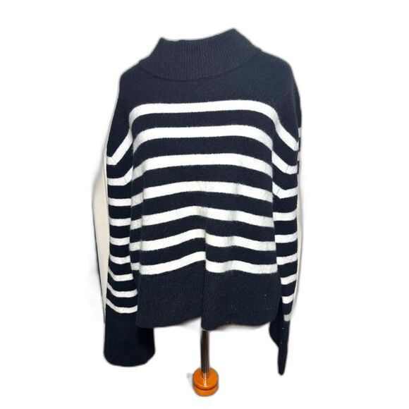 J.Crew Chunky Crewneck Sweater Supersoft Yarn Wool Alpaca Blend Cropped Size XL - Picture 2 of 7